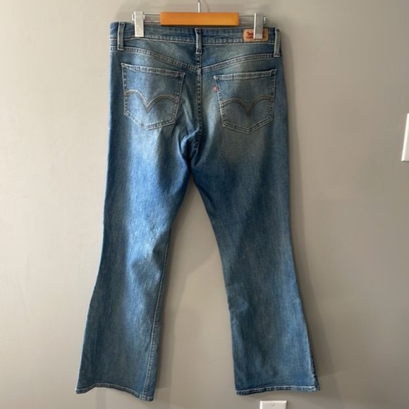 Levis 518 Bootcut Jeans - Picture 4 of 4